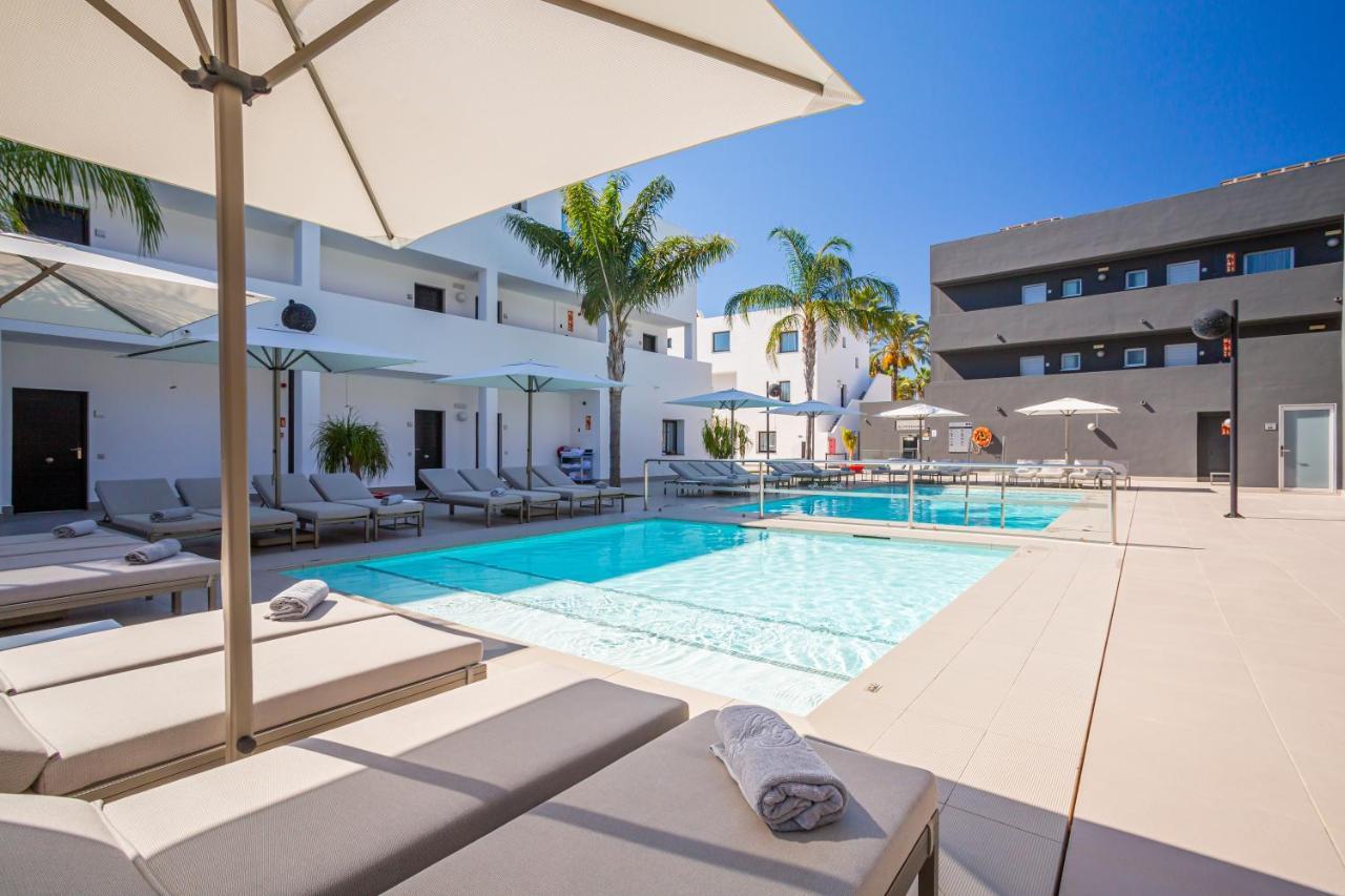 Migjorn Ibiza Suites & Spa Platja d'en Bossa Eksteriør billede