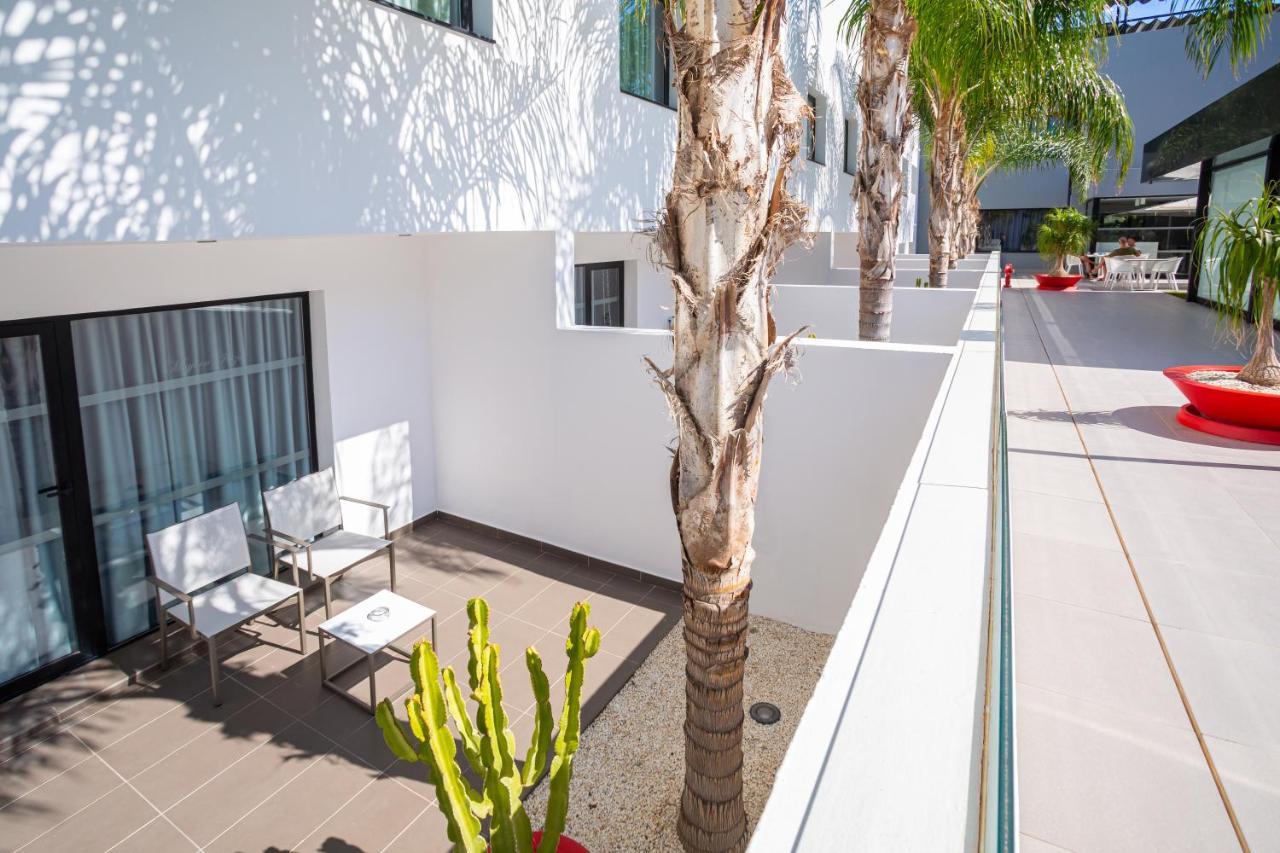 Migjorn Ibiza Suites & Spa Platja d'en Bossa Eksteriør billede