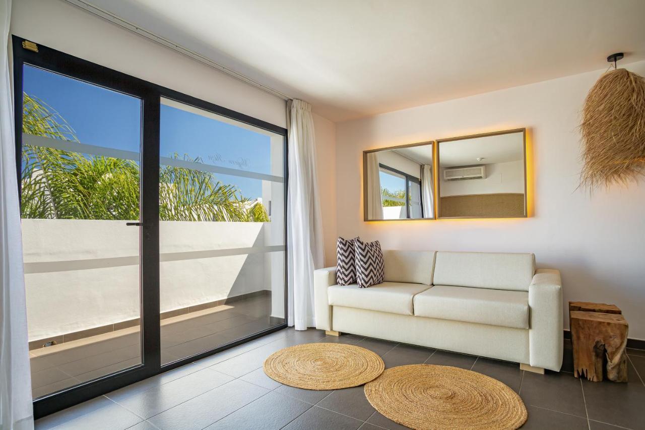 Migjorn Ibiza Suites & Spa Platja d'en Bossa Eksteriør billede