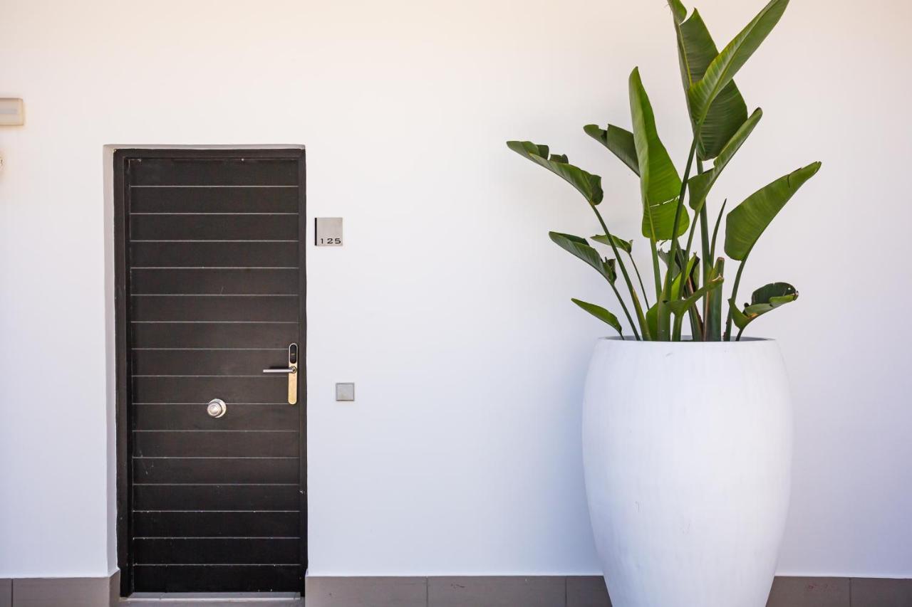 Migjorn Ibiza Suites & Spa Platja d'en Bossa Eksteriør billede