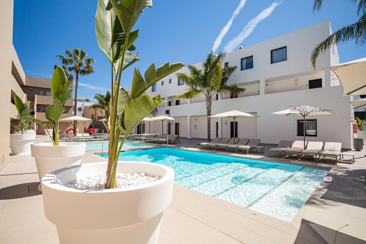Migjorn Ibiza Suites & Spa Platja d'en Bossa Eksteriør billede