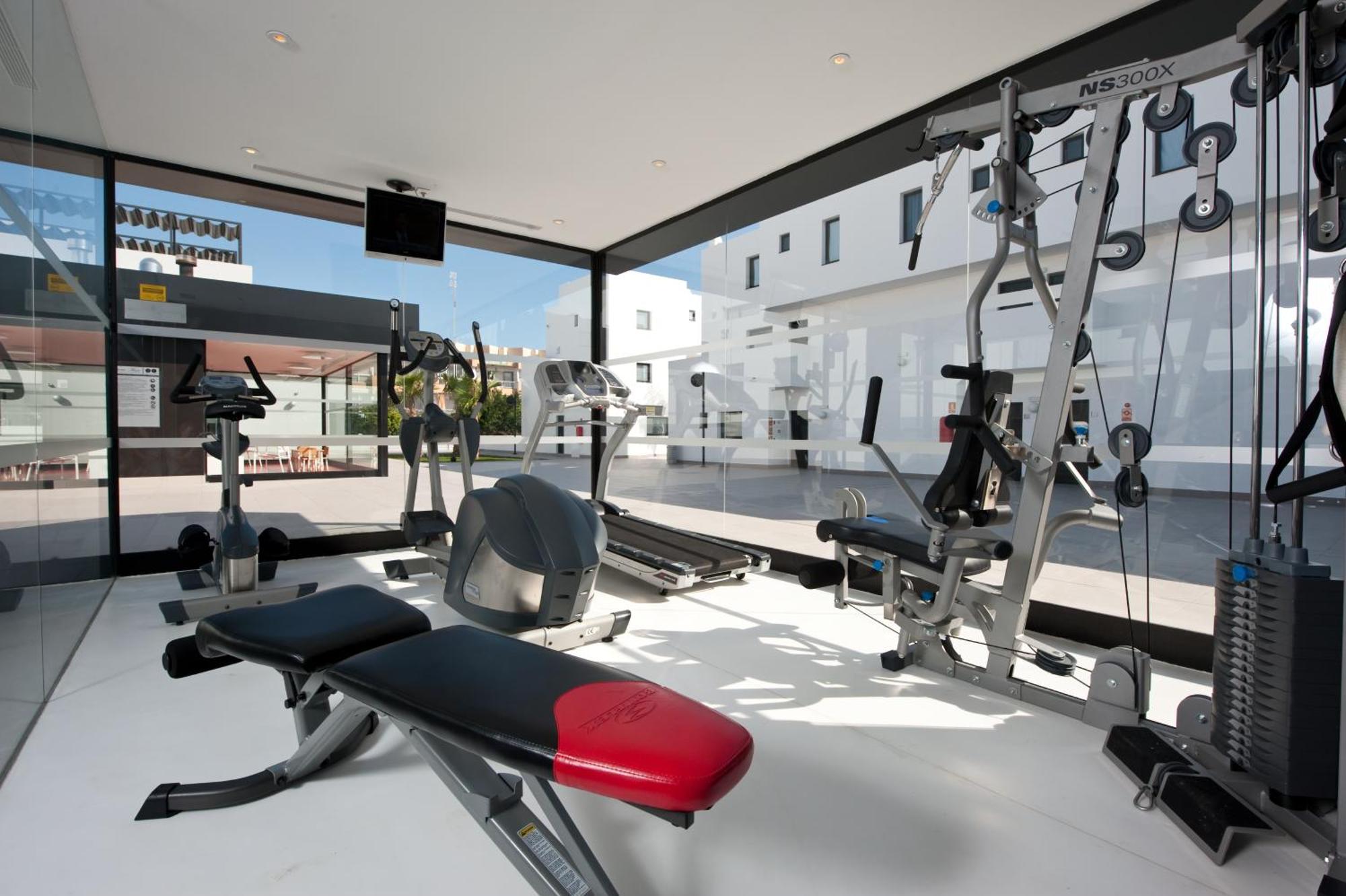 Migjorn Ibiza Suites & Spa Platja d'en Bossa Eksteriør billede